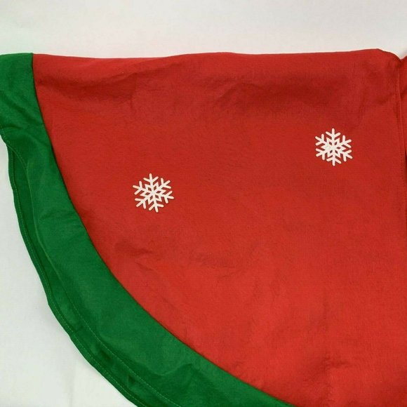Tree Skirt Felt 48" Christmas Snowman Red White Green NEW - Picture 7 of 11